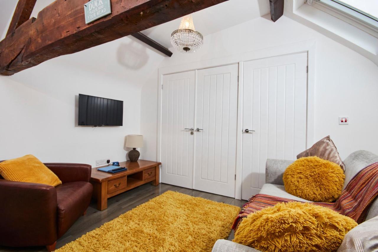 The Nutcracker Suite - Self Check-In, Self-Catering Apartment For East Midlands Airport Kegworth Dış mekan fotoğraf