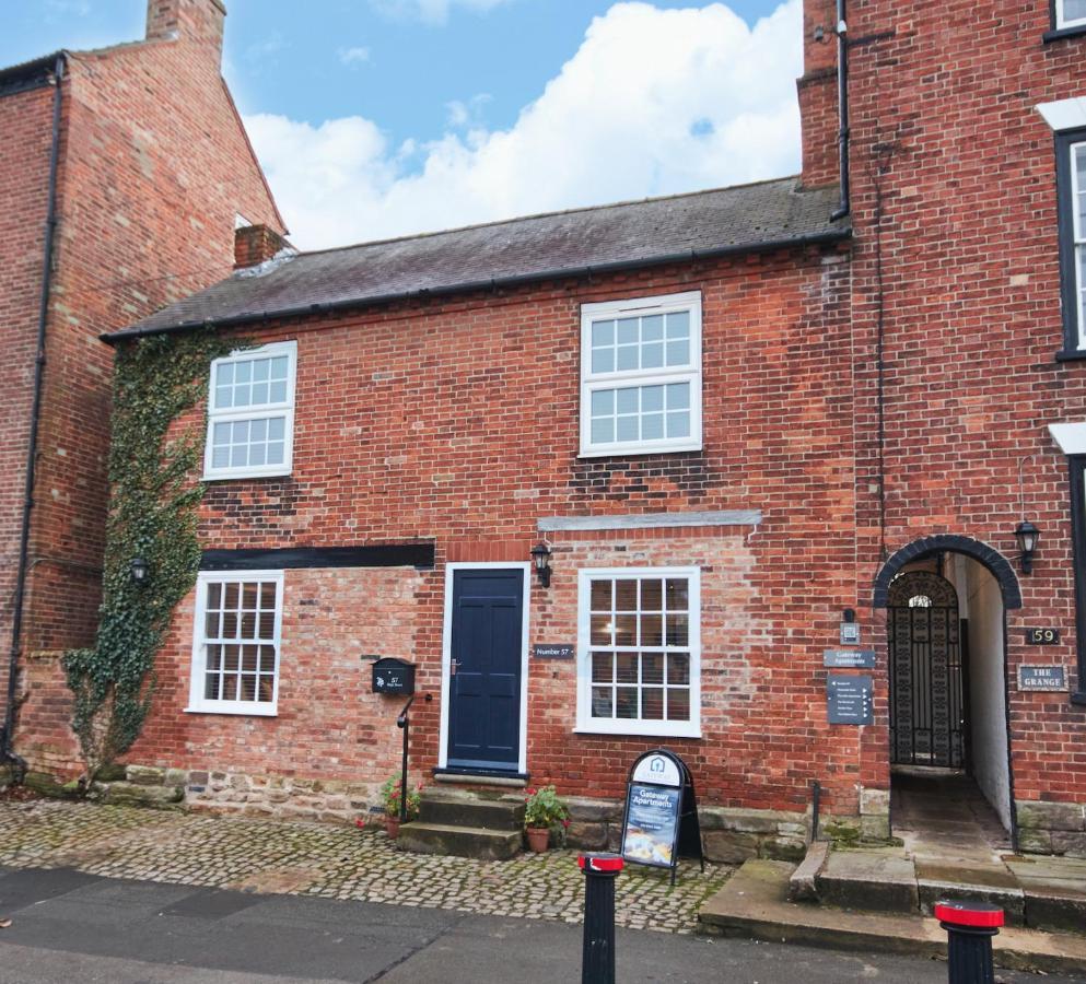 The Nutcracker Suite - Self Check-In, Self-Catering Apartment For East Midlands Airport Kegworth Dış mekan fotoğraf